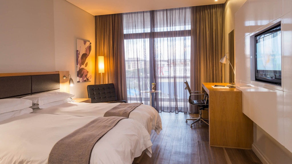 Gateway Hotel (3)